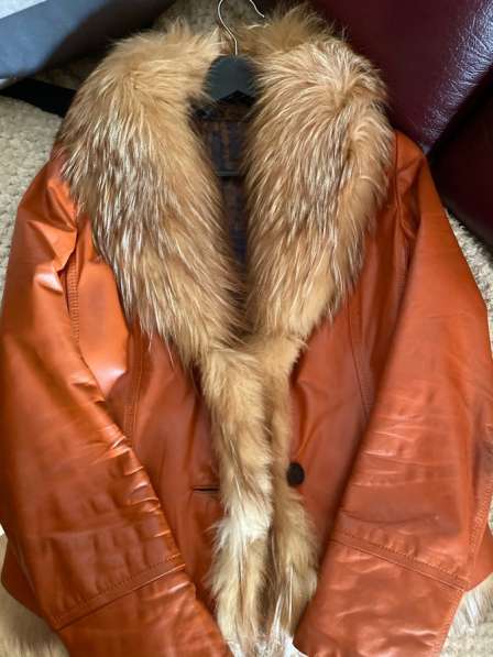 Кожаная куртка с мехом в Новокузнецке