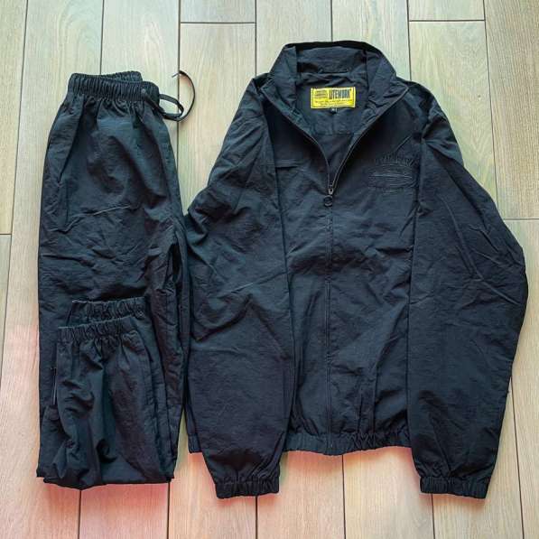 Corteiz Shukushuku Tracksuit Triple Black