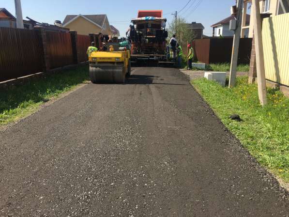 Укладка асфальтовой крошки