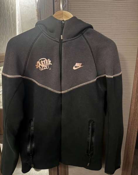 Кофта Nike
