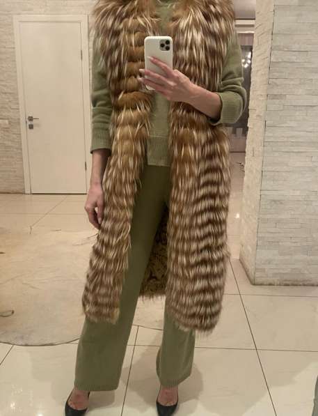 Жилетка длинная рысь в Москве