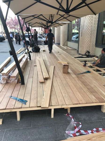 Летние кафе Веранды Подиумы в Москве фото 5