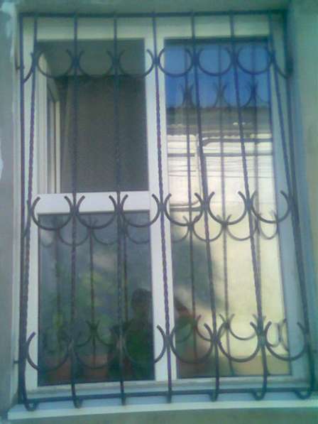 Изготовлю металлические решетки на окна и двери в Симферополе фото 11