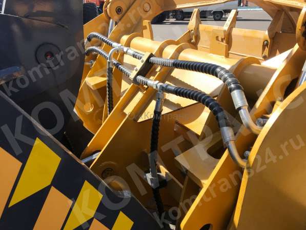Фронтальный погрузчик XCMG Zl30FV в Белово фото 16