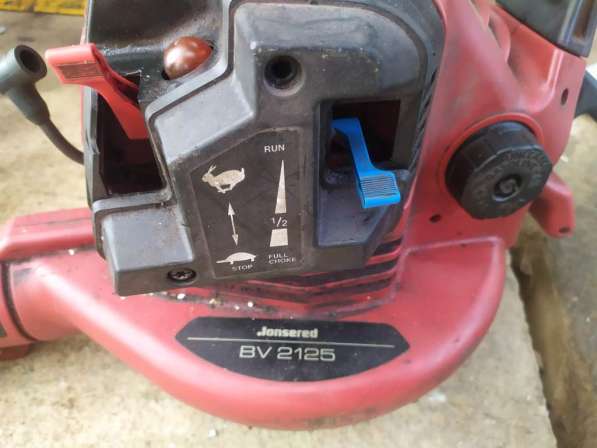 Воздуходувка (бензометла) в фото 3