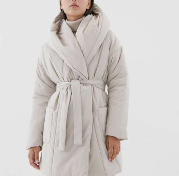 Женский пуховик в Москве фото 4