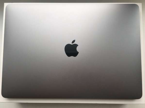 Apple MacBook Pro 13 (250ГБ) в Москве фото 8