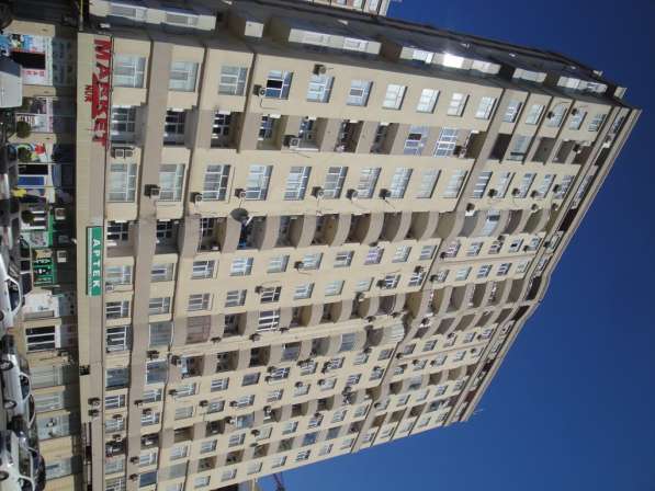 Продается сквозная 3-х комн. кв.125 кв м.9/16 этажа в Баку в фото 3