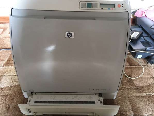 Принтер цветной HP ColorLaserJet 2605