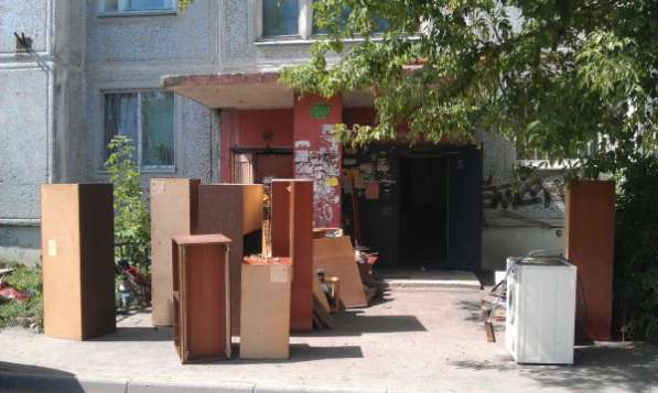 Вывоз старой мебели, бытовой техники, мусора и хлама в Смоленске