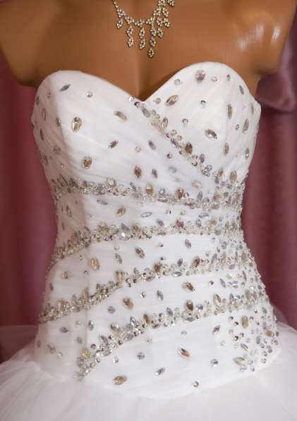 Свадебное платье новое в Симферополе фото 4