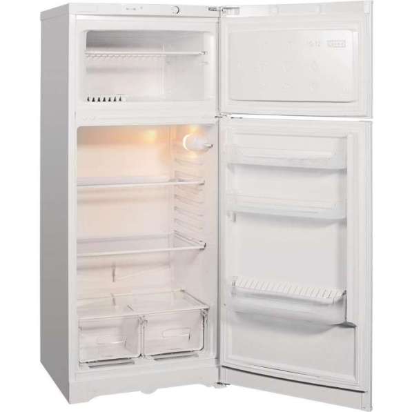 Двухкамерный холодильник Indesit RTM 014 в Москве фото 6