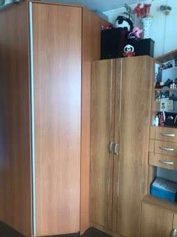 Шкаф угловой