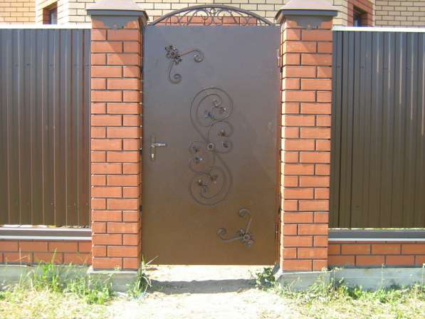 Входные металлические двери,ворота, заборы и кованые решотки в Уфе фото 7