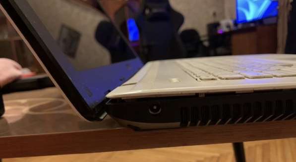 Ноутбук ASUS x75vb