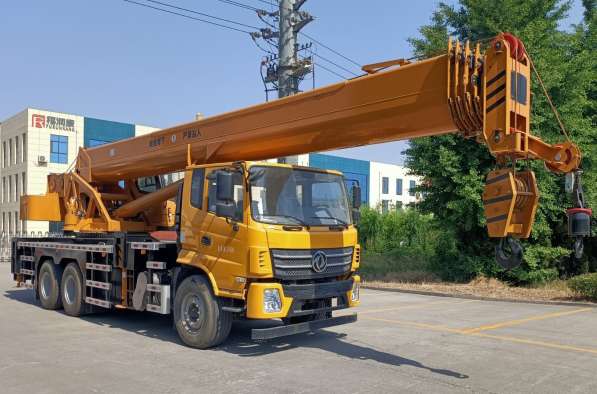 Автокраны из Китая
