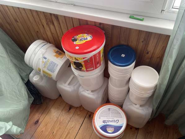 Ведры и канистры