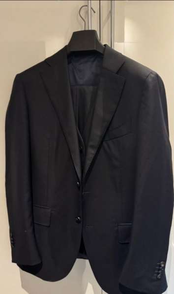 Костюм Suitsupply в Октябрьском фото 7