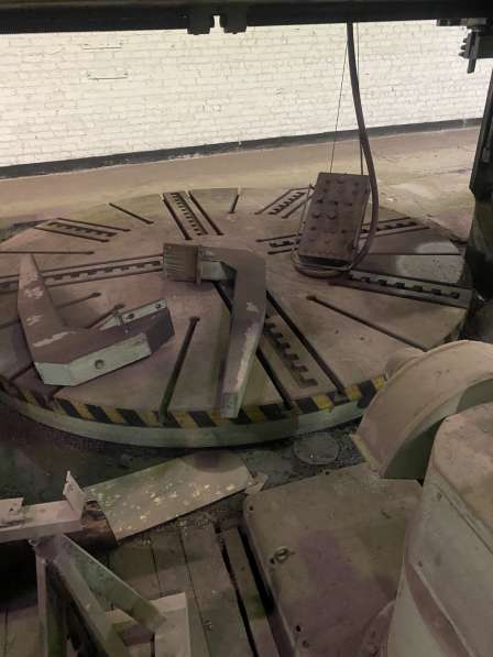 Токарно-карусельный 1540 в Брянске фото 5