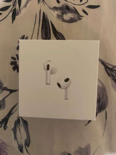 AirPods 3