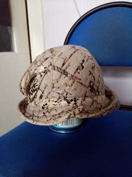 Продам шляпку в Братске
