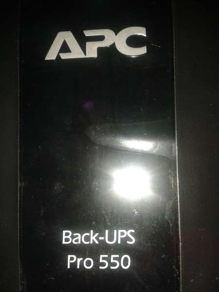 ИБП APC Back-UPS Pro 550 BR550GI