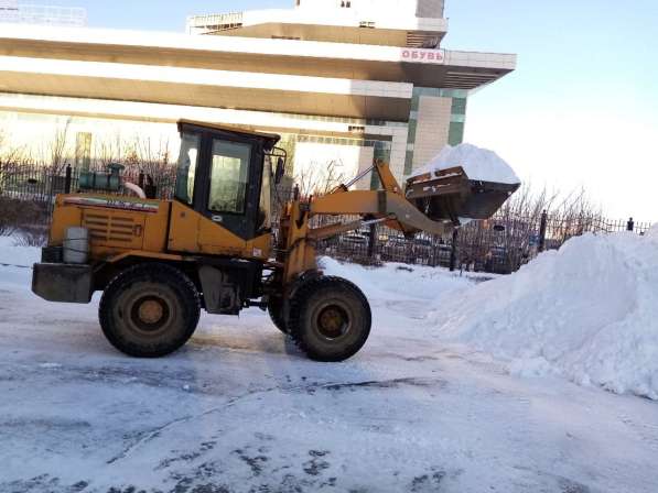 Уборка чистка снега, вывоз снега. Аренда спецтехники в Екатеринбурге фото 16