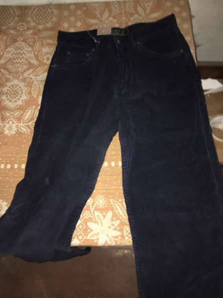 Продам джинсы мужские тёплые в Хабаровске