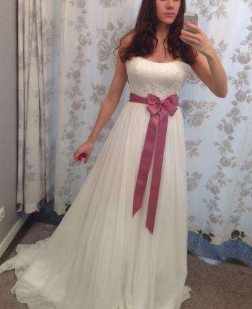 Элегантное свадебное платье премиум бренда