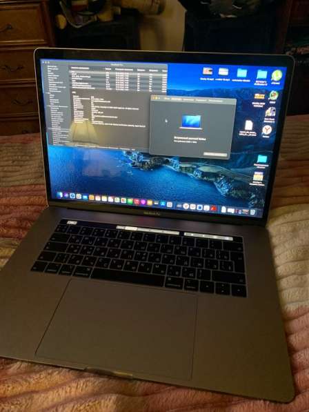 MacBook Pro 16 with Retina display and Touch Bar