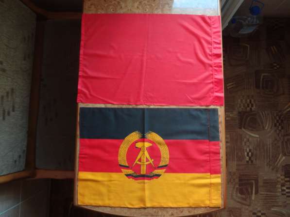 Флаги и вымпелы СССР и ГДР в фото 3