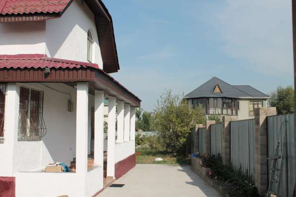 Продам или обменяю дом на 3к квартиру в Алматы в фото 19
