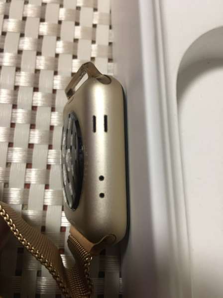 Apple Watch s2 42mm Gold (отличное состояние) в Москве фото 8