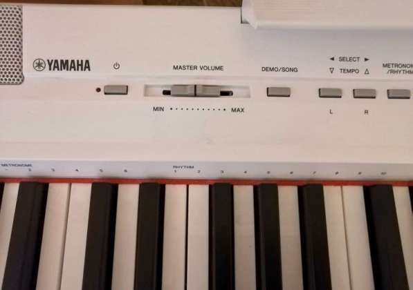 Цифровое электронное пианино Yamaha p-105 в Москве фото 7