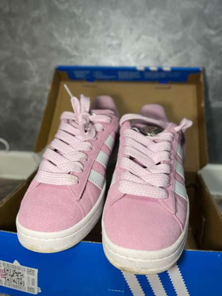 Кроссовки Адидас(розовые кампусы) в Саратове