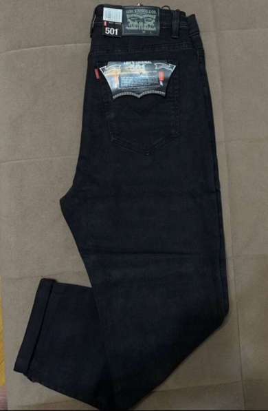 Джинсы Levis 501