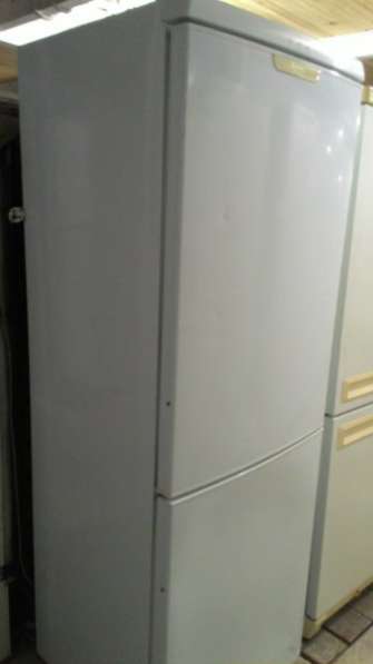 2-камерный холодильник Candy CCM 340 SL
