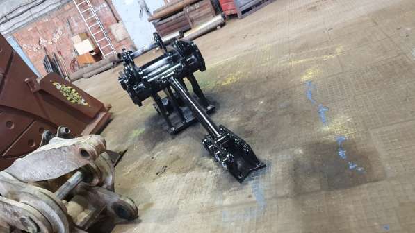 Бетонолом укрепленный. Навесное оборудование