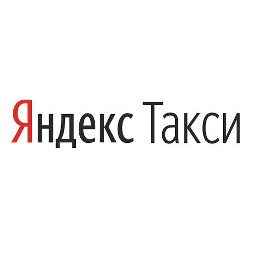 Водитель ЯндексТакси на авто таксопарка