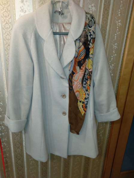 Женское пальто и пиджак р.46, даром