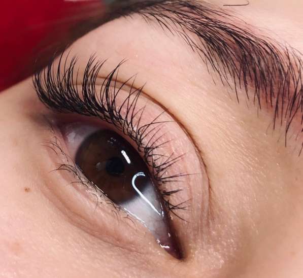Наращивание ресничек в Санкт-Петербурге