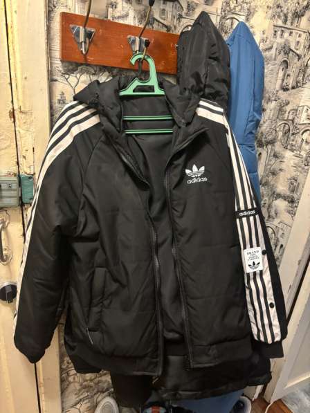 Ветровка adidas