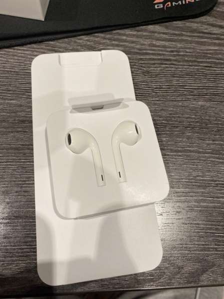 Наушники EarPods