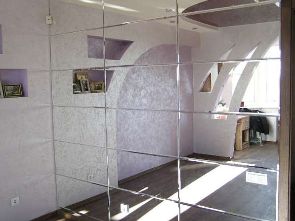 Зеркала и зеркальные панно в Омске фото 4
