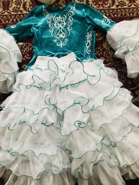 Казахский национальный костюм для деврочек