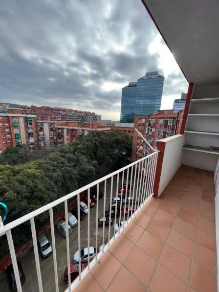 Уютная квартира в Барселоне рядом с метро в фото 6
