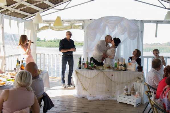Ведущая счастливых свадеб и праздников в Рязани