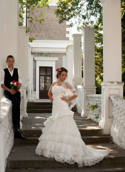Свадебное платье цвета Айвори в Севастополе