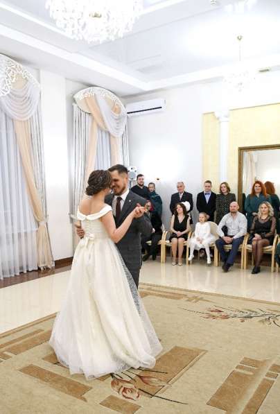 Свадебное платье со шлейфом в Ярославле фото 4