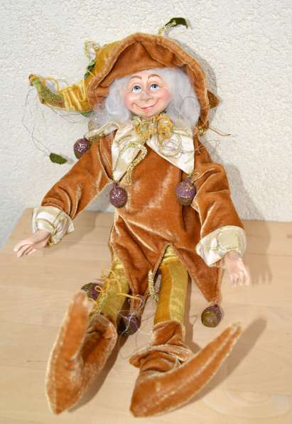 Кукла интерьерная "Веселый шут" в Калининграде